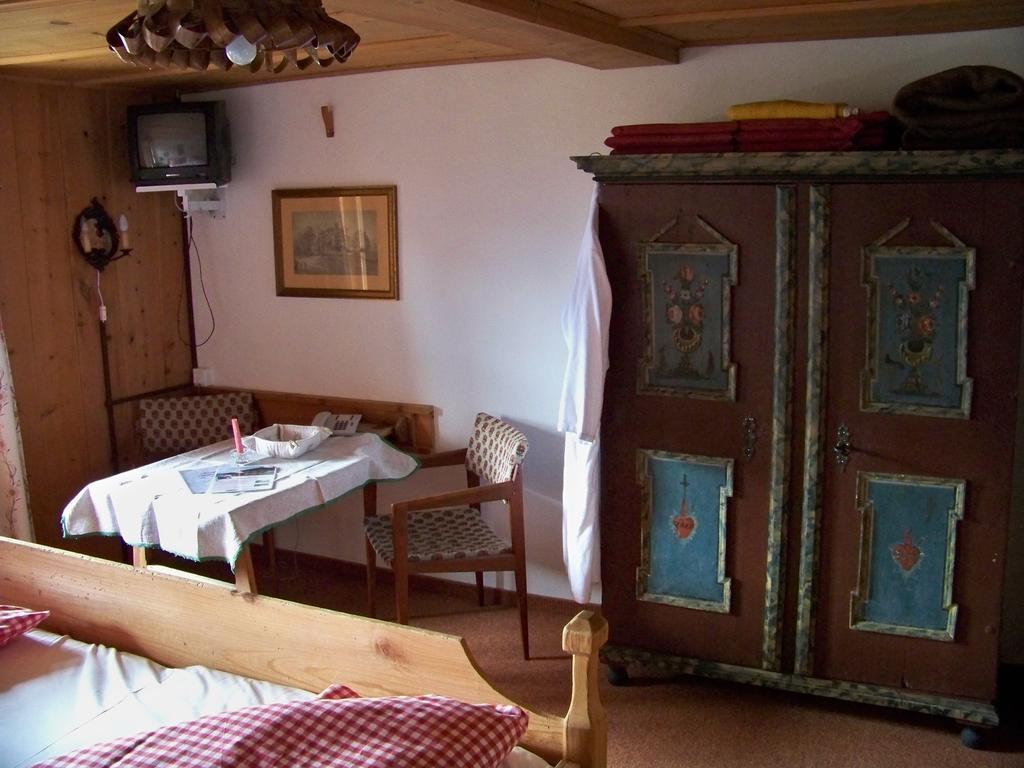 Gaestehaus Bichl Умхаузен Номер фото