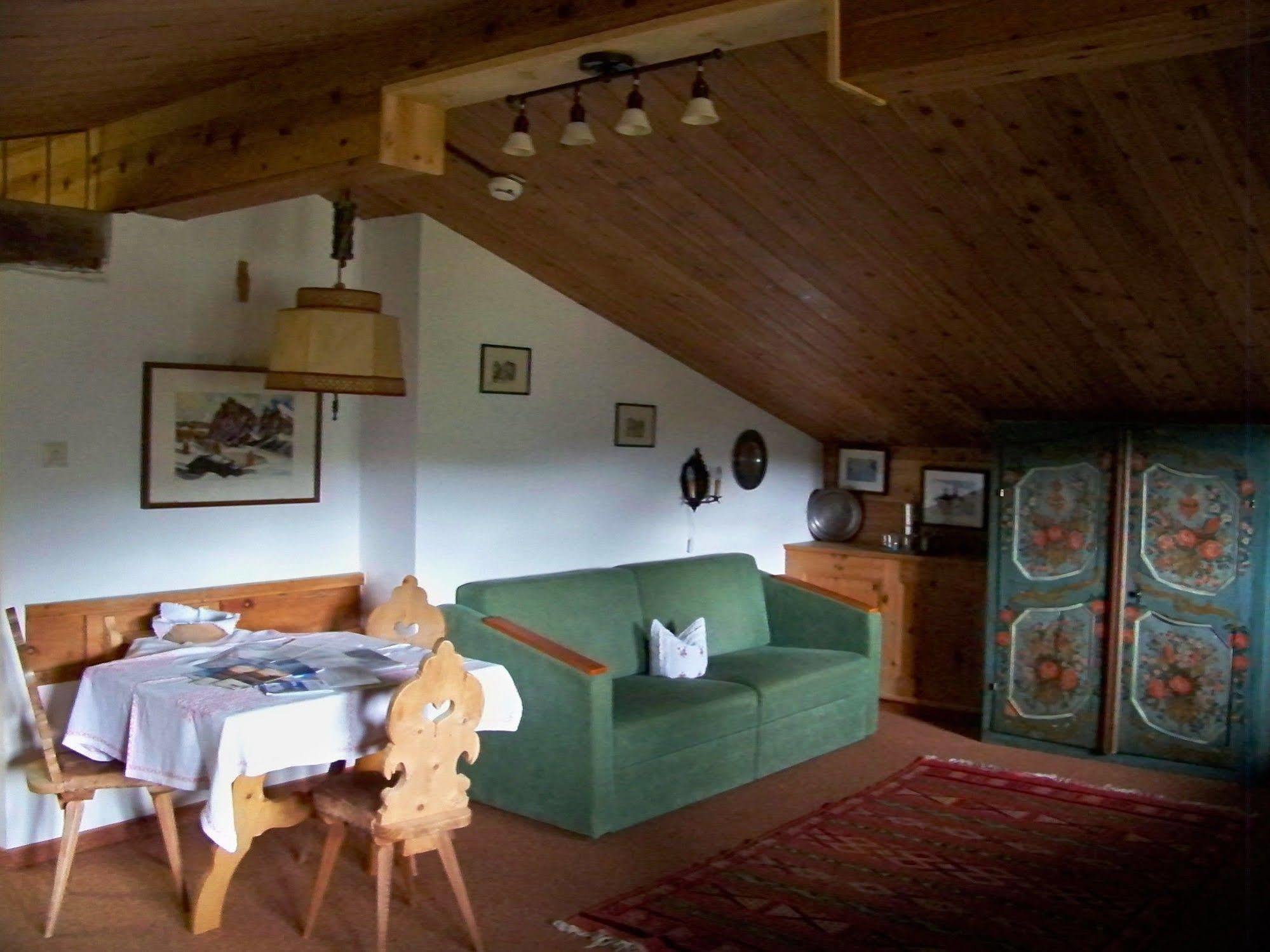 Gaestehaus Bichl Умхаузен Экстерьер фото